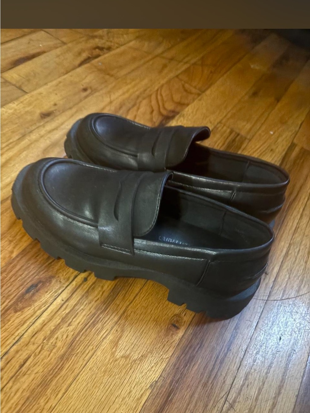 Women’s Chunky Penny Loafers in Black